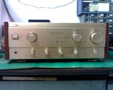 DENON  PMA-1090G