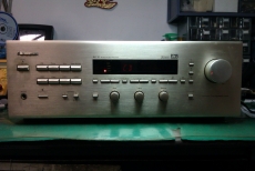 NAKAMICHI AV-10