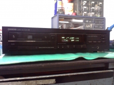 ONKYO  DX-1500